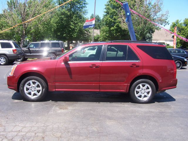 Cadillac SRX 2006 photo 2