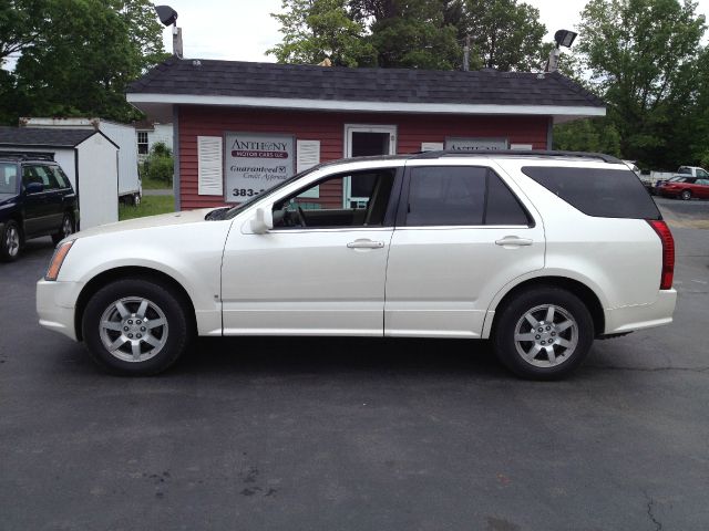 Cadillac SRX 2006 photo 14