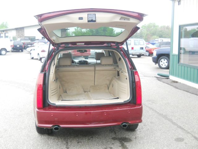 Cadillac SRX 2006 photo 2