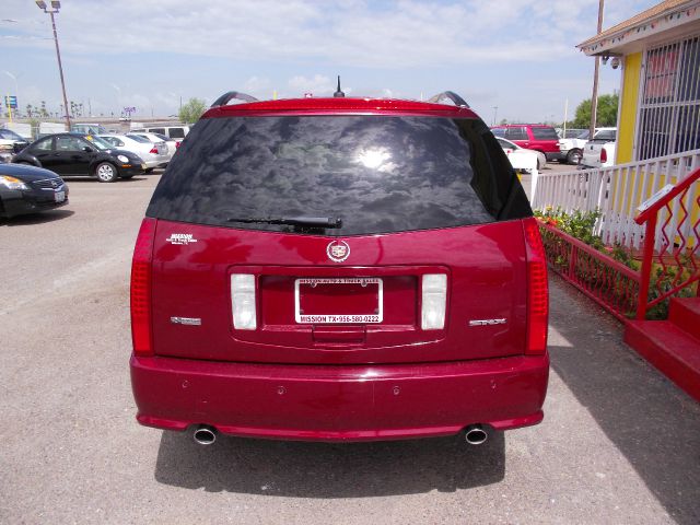 Cadillac SRX 2006 photo 1