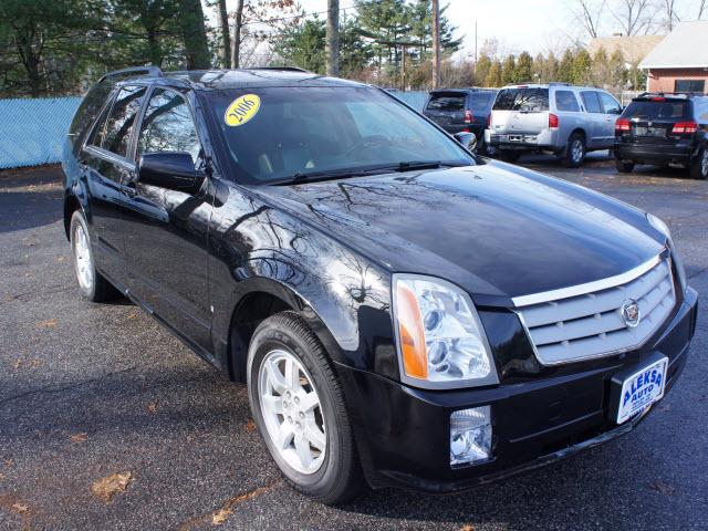 Cadillac SRX 2006 photo 2