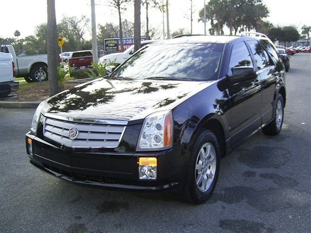 Cadillac SRX 2007 photo 2