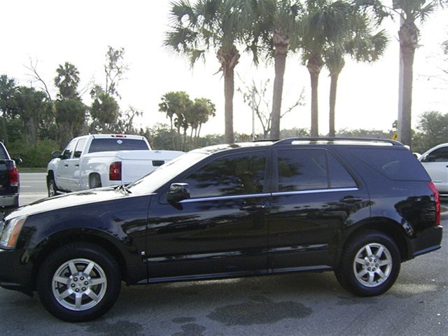 Cadillac SRX 2007 photo 4