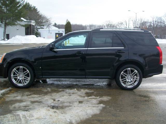 Cadillac SRX Base Sport Utility