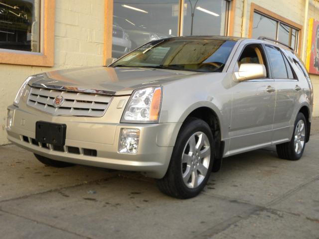 Cadillac SRX 2007 photo 1