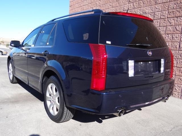 Cadillac SRX 2007 photo 2