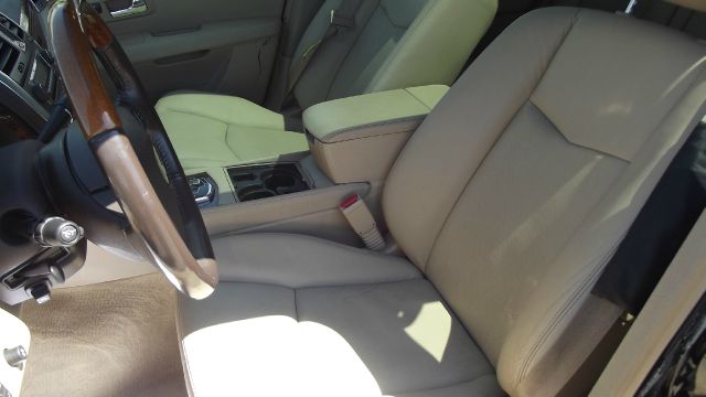 Cadillac SRX 2007 photo 1