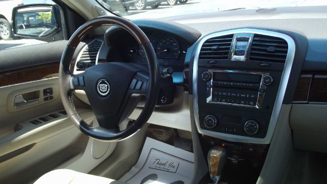 Cadillac SRX 2007 photo 13