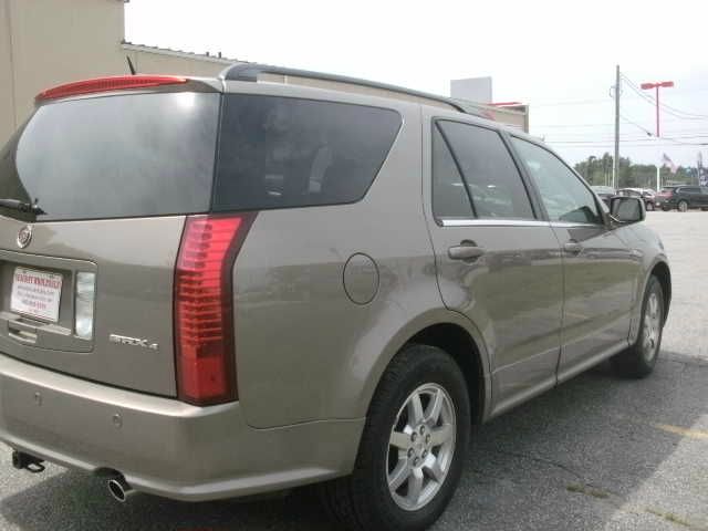 Cadillac SRX 2007 photo 1