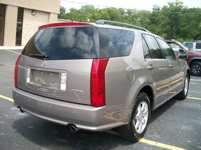 Cadillac SRX 2007 photo 3