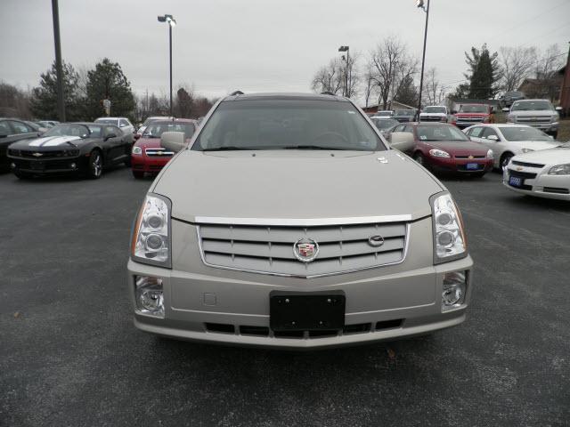 Cadillac SRX 2007 photo 1