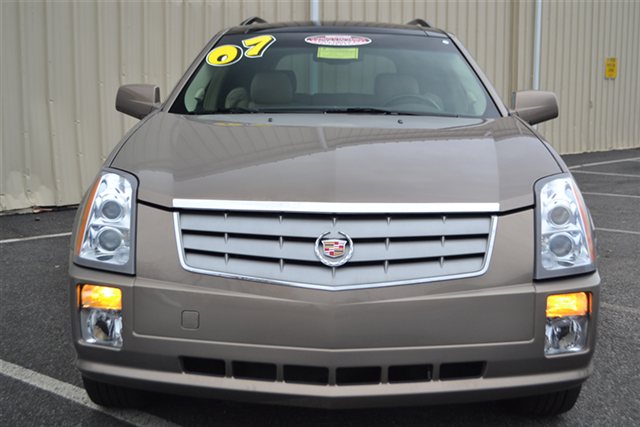 Cadillac SRX 2007 photo 1