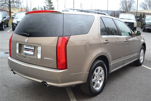 Cadillac SRX 2007 photo 5