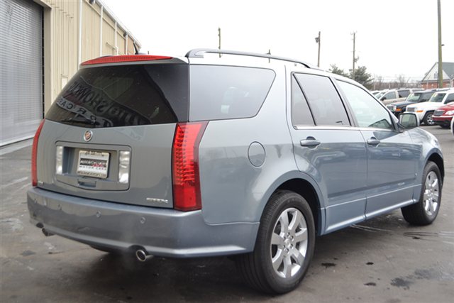 Cadillac SRX 2007 photo 5