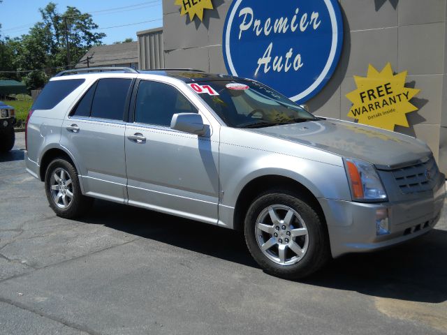 Cadillac SRX 2007 photo 2