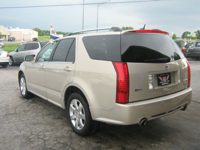 Cadillac SRX 2007 photo 24