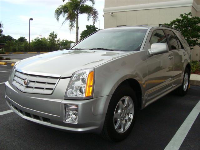 Cadillac SRX 2008 photo 2