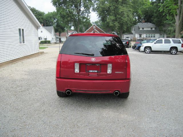 Cadillac SRX Touring / AWD SUV