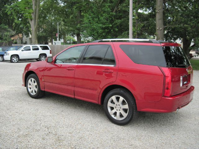 Cadillac SRX 2008 photo 2