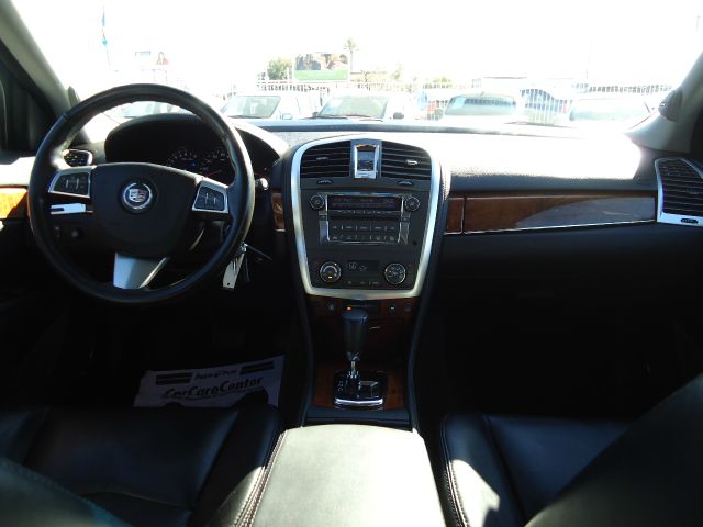 Cadillac SRX 2008 photo 4