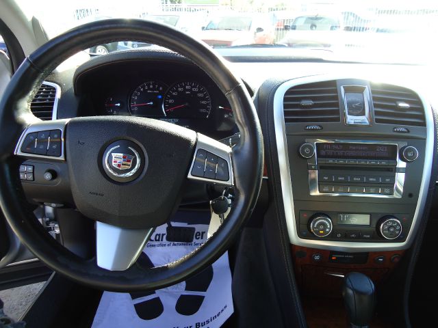 Cadillac SRX 2008 photo 7