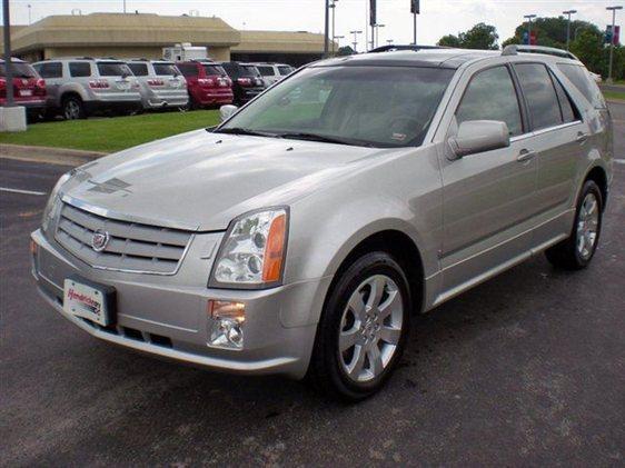 Cadillac SRX 2008 photo 2