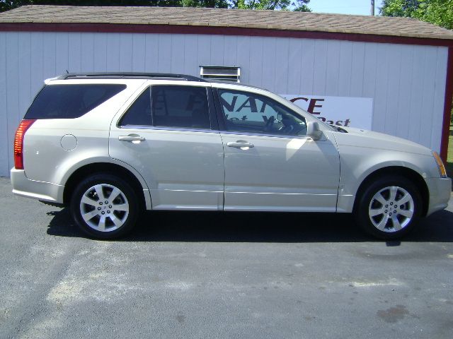 Cadillac SRX 2008 photo 1