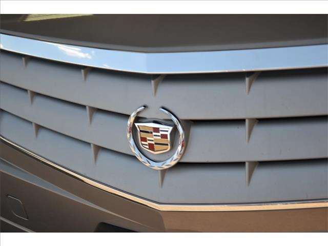 Cadillac SRX 2008 photo 2