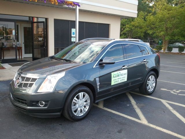 Cadillac SRX 2010 photo 2