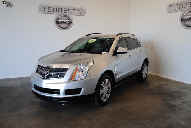 Cadillac SRX 2010 photo 2