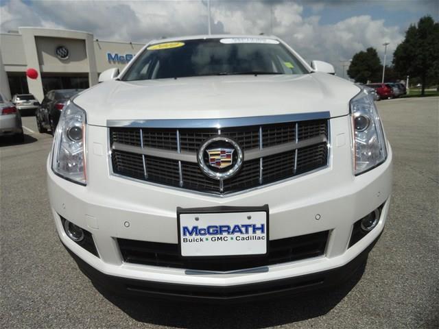 Cadillac SRX 2010 photo 1