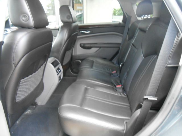 Cadillac SRX 2010 photo 1