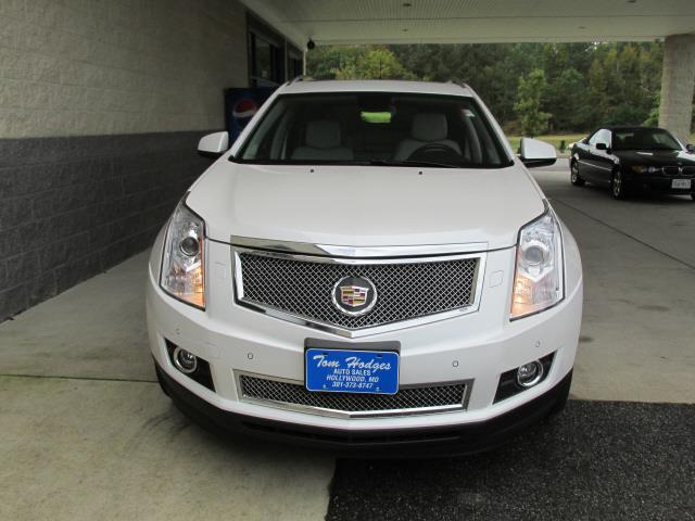 Cadillac SRX 2010 photo 3