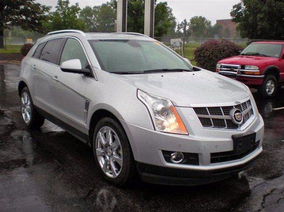 Cadillac SRX 2010 photo 1