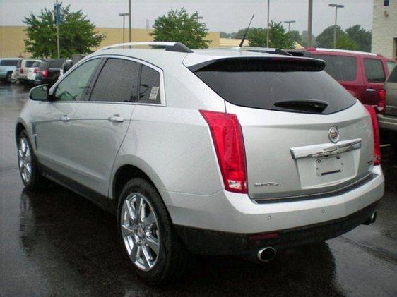 Cadillac SRX 2010 photo 3