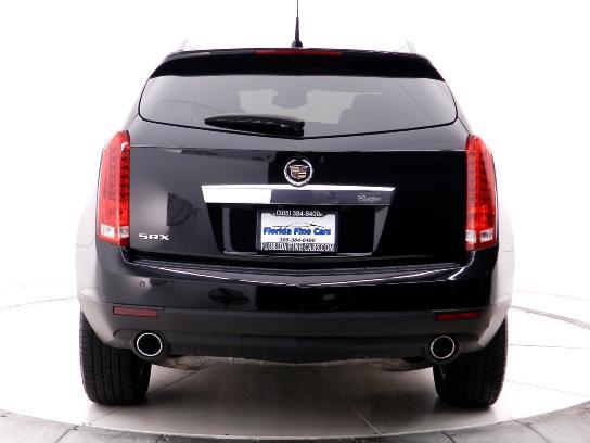 Cadillac SRX 2010 photo 1