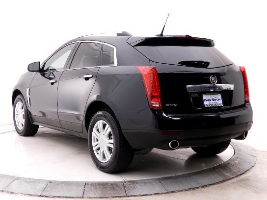 Cadillac SRX 2010 photo 2