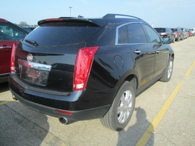 Cadillac SRX 2010 photo 1