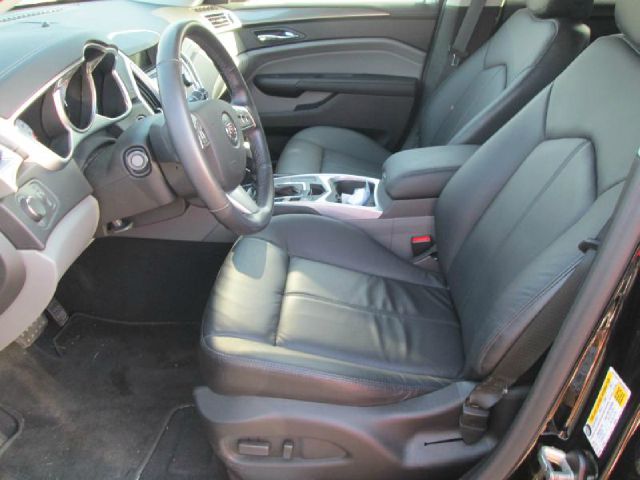 Cadillac SRX 2010 photo 3