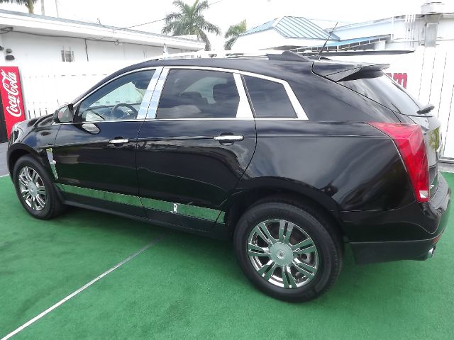 Cadillac SRX 2010 photo 1