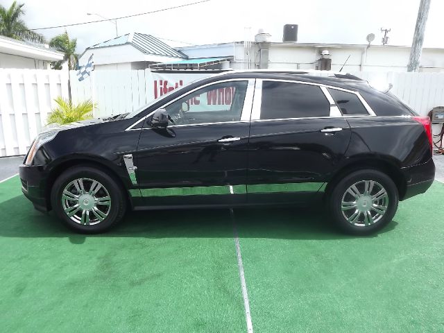 Cadillac SRX 2010 photo 3