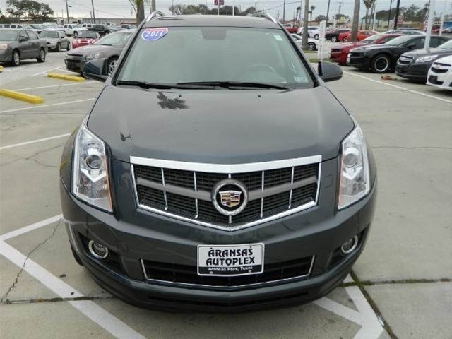 Cadillac SRX 2011 photo 2