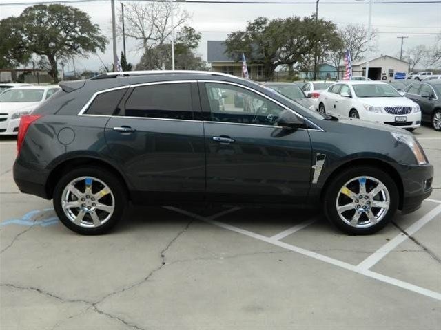 Cadillac SRX 2011 photo 4