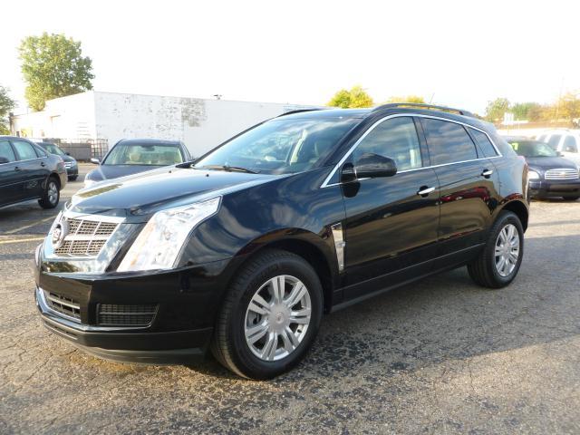 Cadillac SRX 2011 photo 2