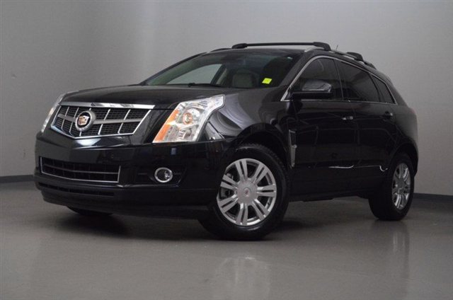 Cadillac SRX 2011 photo 2