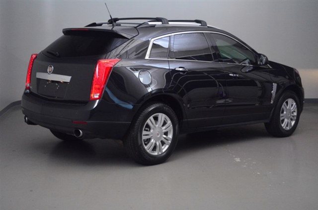 Cadillac SRX 2011 photo 4