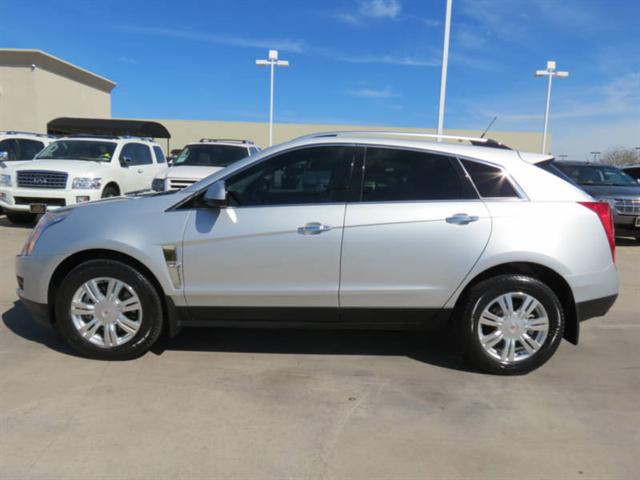 Cadillac SRX 2011 photo 1