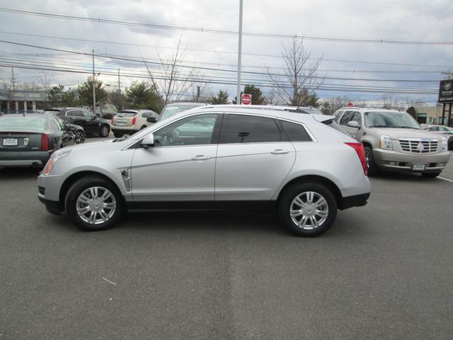 Cadillac SRX 2011 photo 3