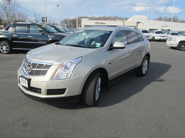 Cadillac SRX 2011 photo 1