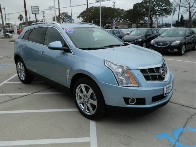 Cadillac SRX 2011 photo 3